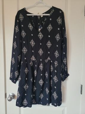 Roxy Women's Black Diamond-Print Long-Sleeve Dress